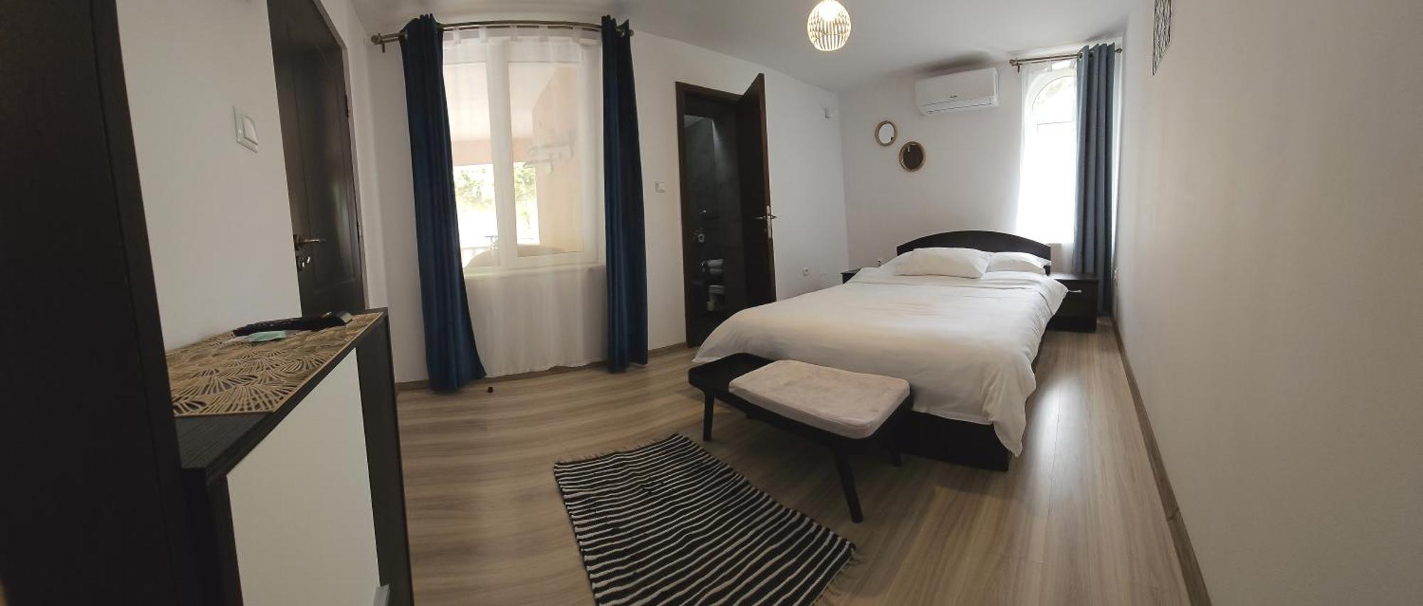 Hotel Hillside Oradea Exteriér fotografie
