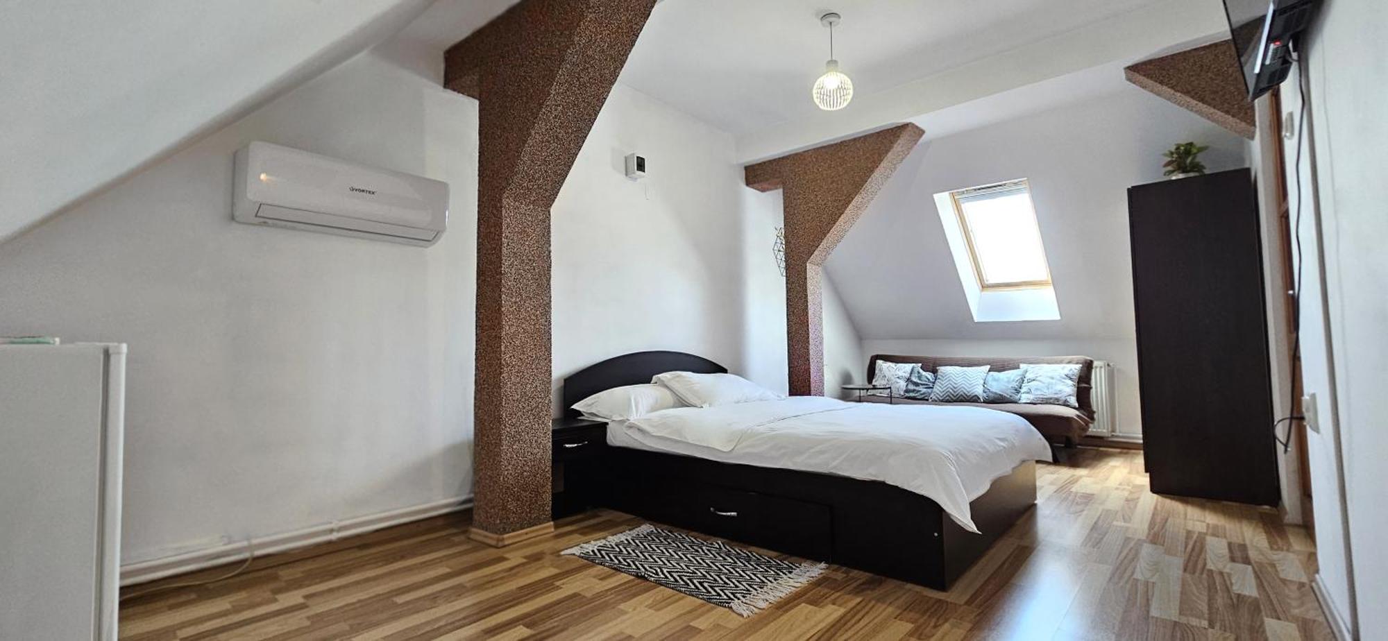 Hotel Hillside Oradea Exteriér fotografie